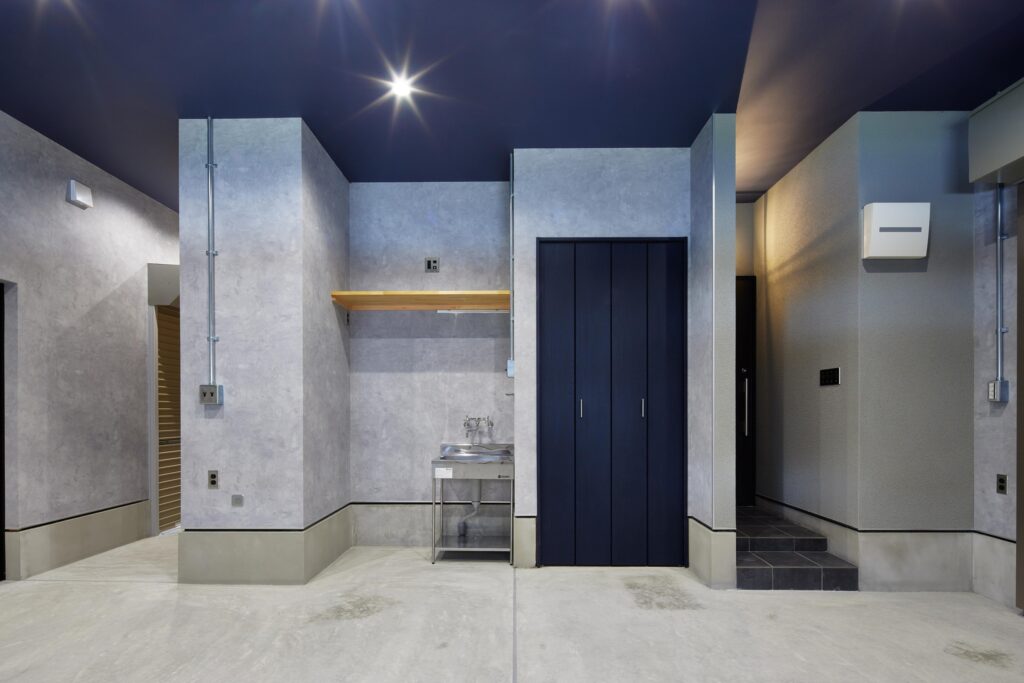 岸和田市の新築一戸建てのガレージハウスの施工事例写真