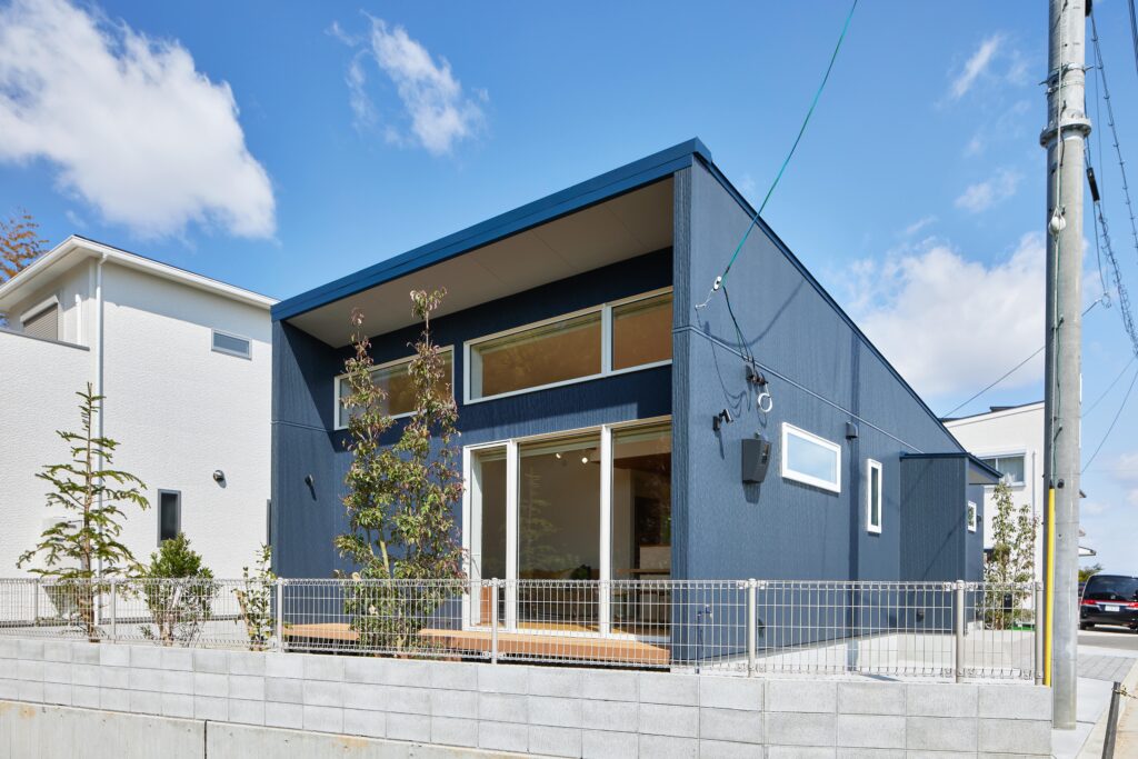 岸和田市の平屋住宅|勾配天井のある外観